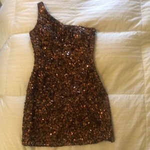 Copper-coloured sequinned cocktail dress